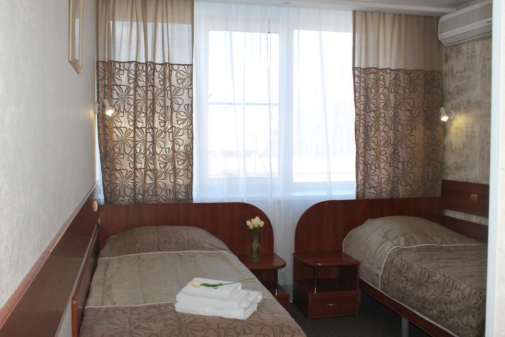 Paradise Hotel Homel Buitenkant foto